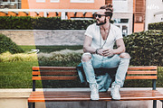 I'm Blogger - 50 Lightroom Presets, an Action Add-On by Dikarte.Store (Thumbnail 12 of 16)
