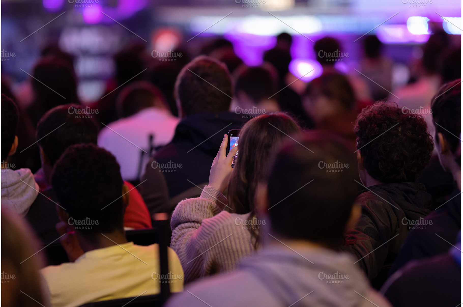 Audience listens to the speech of, a Business Photo by Barcelona_dreams