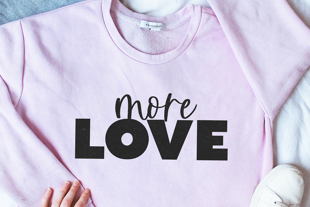 Make | Bold Handwritten Font, a Font by KA Designs (Photo 2 of 7)