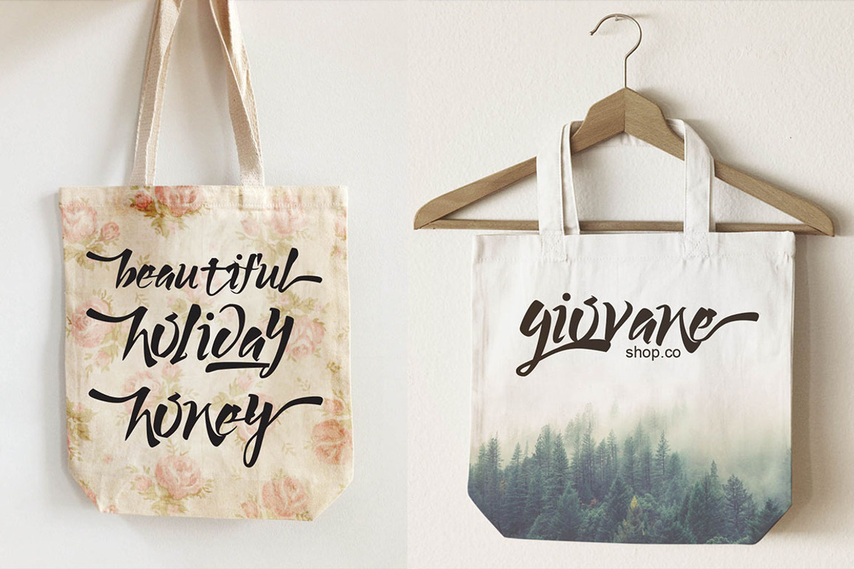 Lucky Dream Stylish Font, a Script Font by Putra Khan (Photo 3 of 11)