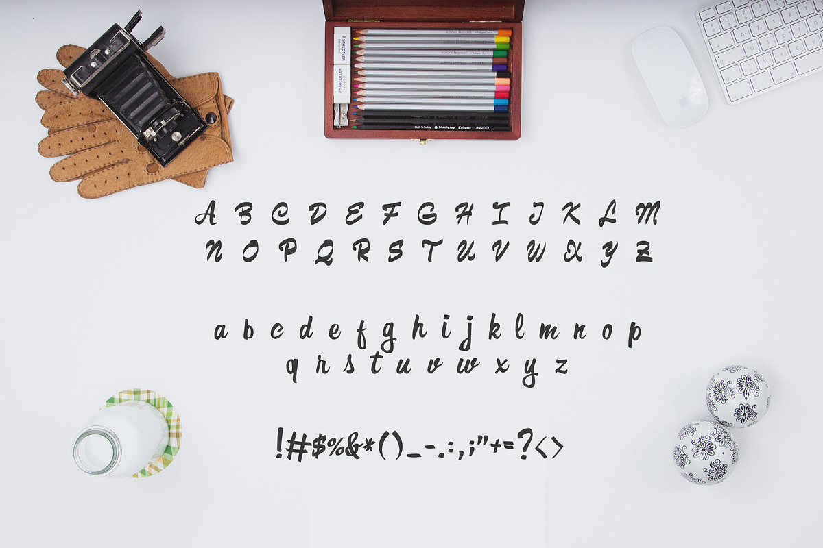 FREE Formia Script font preview 2