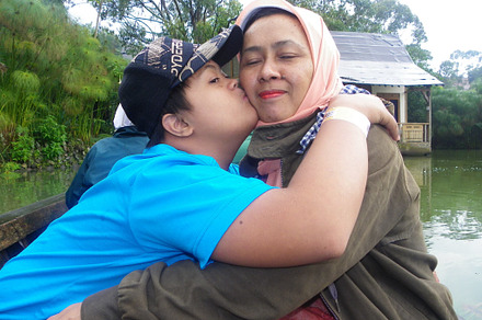 Anak Down Syndrom & Mamah Cover