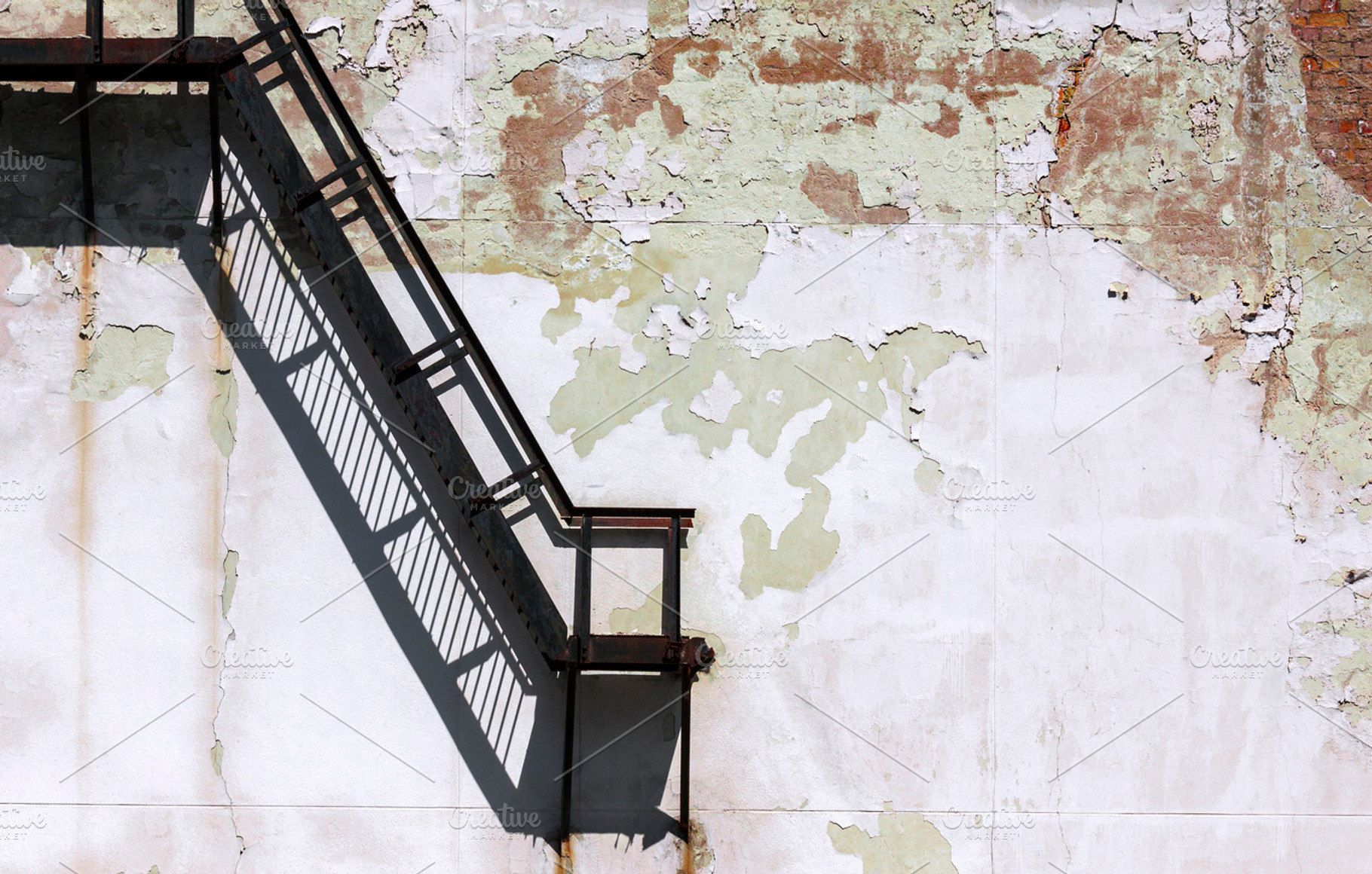 Urban decay architecture detail, an Architecture Photo by BOOCYS