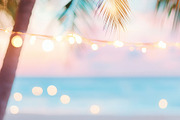 Blurry out-of-focus palm trees by oc, a Photo by Dvoevnore photos (Thumbnail 1 of 2)