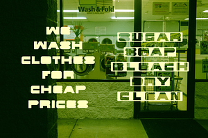 LAUNDROMAT HAND DRAWN FONT