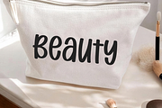 Rose Cake - Handwritten Font, a Handwritten Font by Jozoor (Thumbnail 5 of 7)