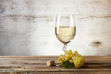 White Wine Containing Wine Barrel And White preview 6