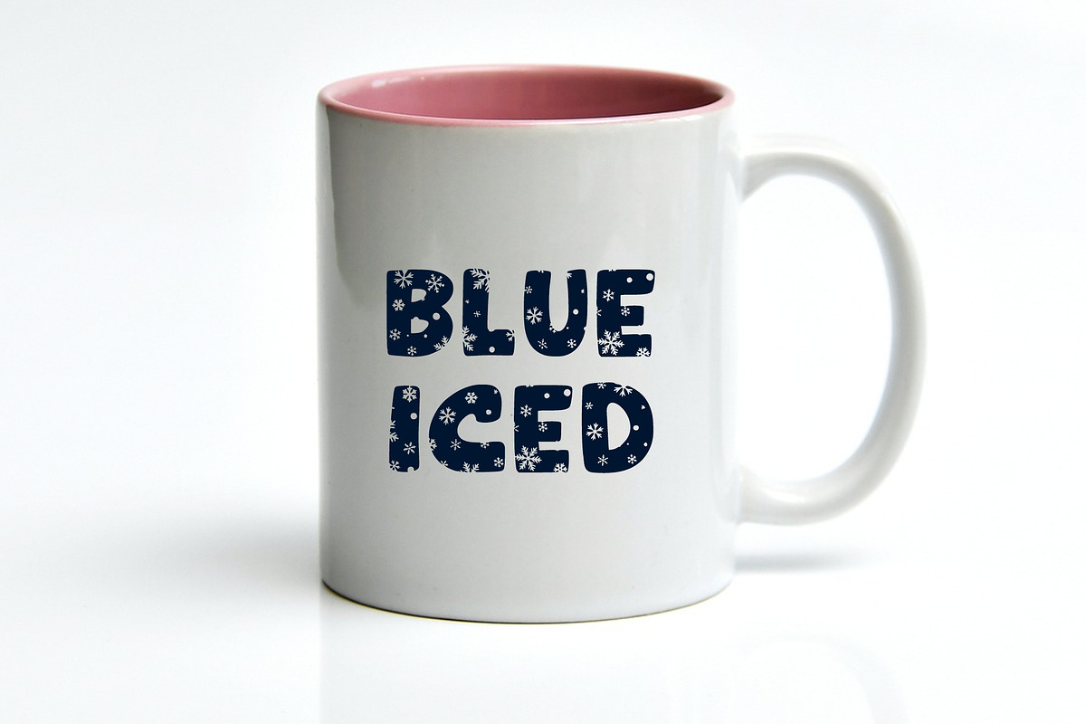 Winter Season, a Font by Limited.studio (Photo 5 of 7)