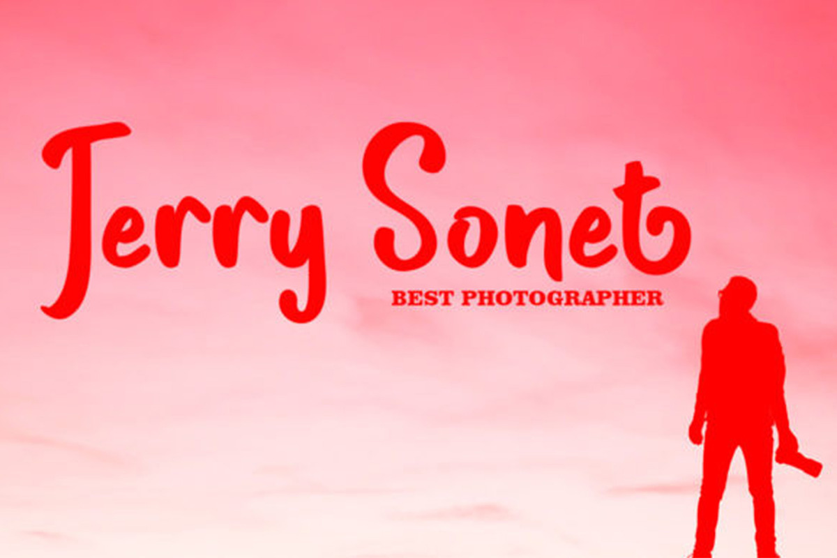 Juhaira, a Script Font by Gatype (Photo 2 of 5)