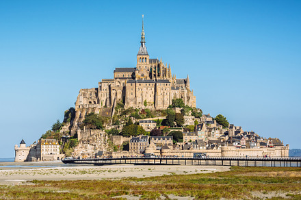 Mont Saint Michel abbey, an Architecture Photo by Dvoevnore photos