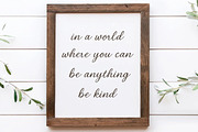 Wendy Caden - Lovely Heart Font, a Script Font by Jozoor (Thumbnail 9 of 10)
