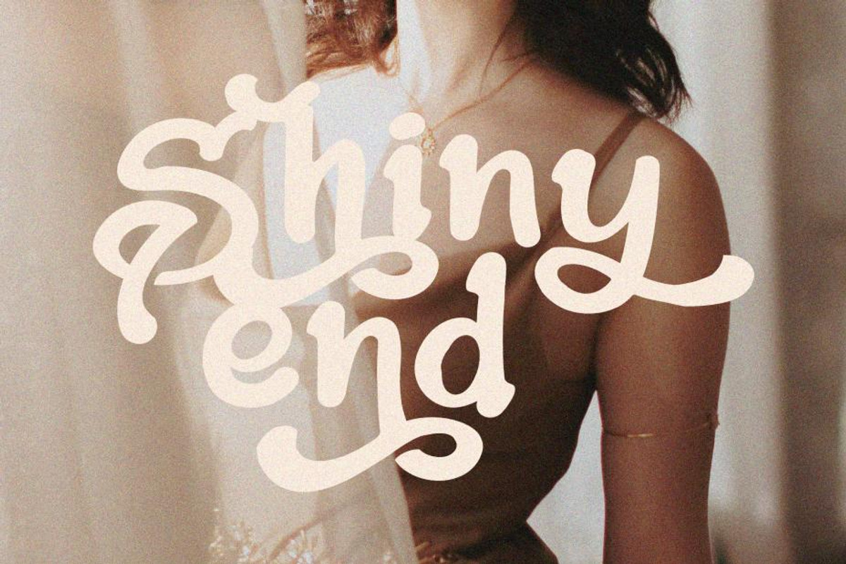 Bapher Groovy Font, a Sans Serif Font by Angkalimabelas (Photo 2 of 4)