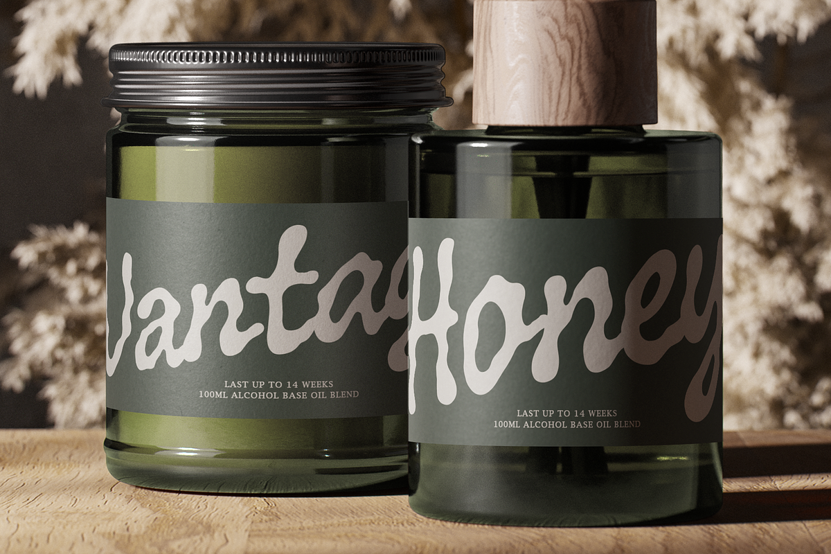 Adelaide Home - Retro Organic Script, a Script Font by Typia Nesia (Photo 2 of 10)