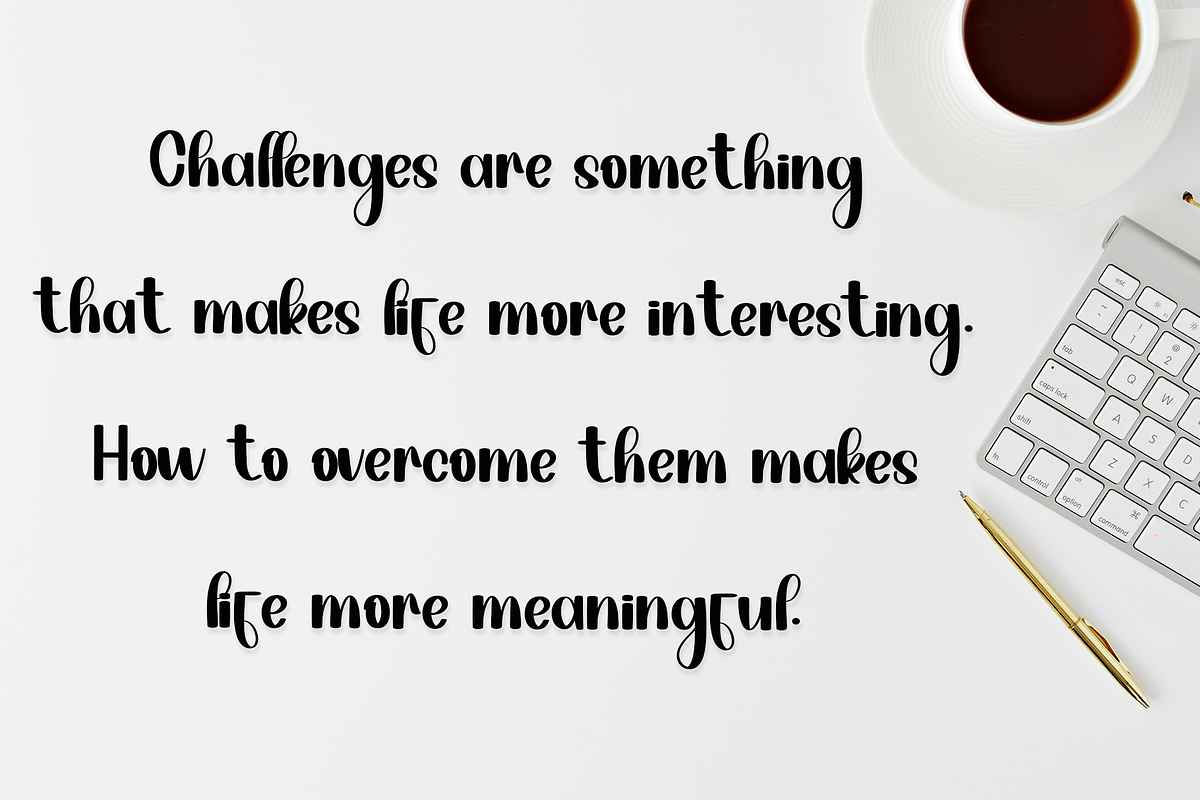 Handmade, a Handwritten Font by InermediaSTUDIO (Photo 5 of 7)