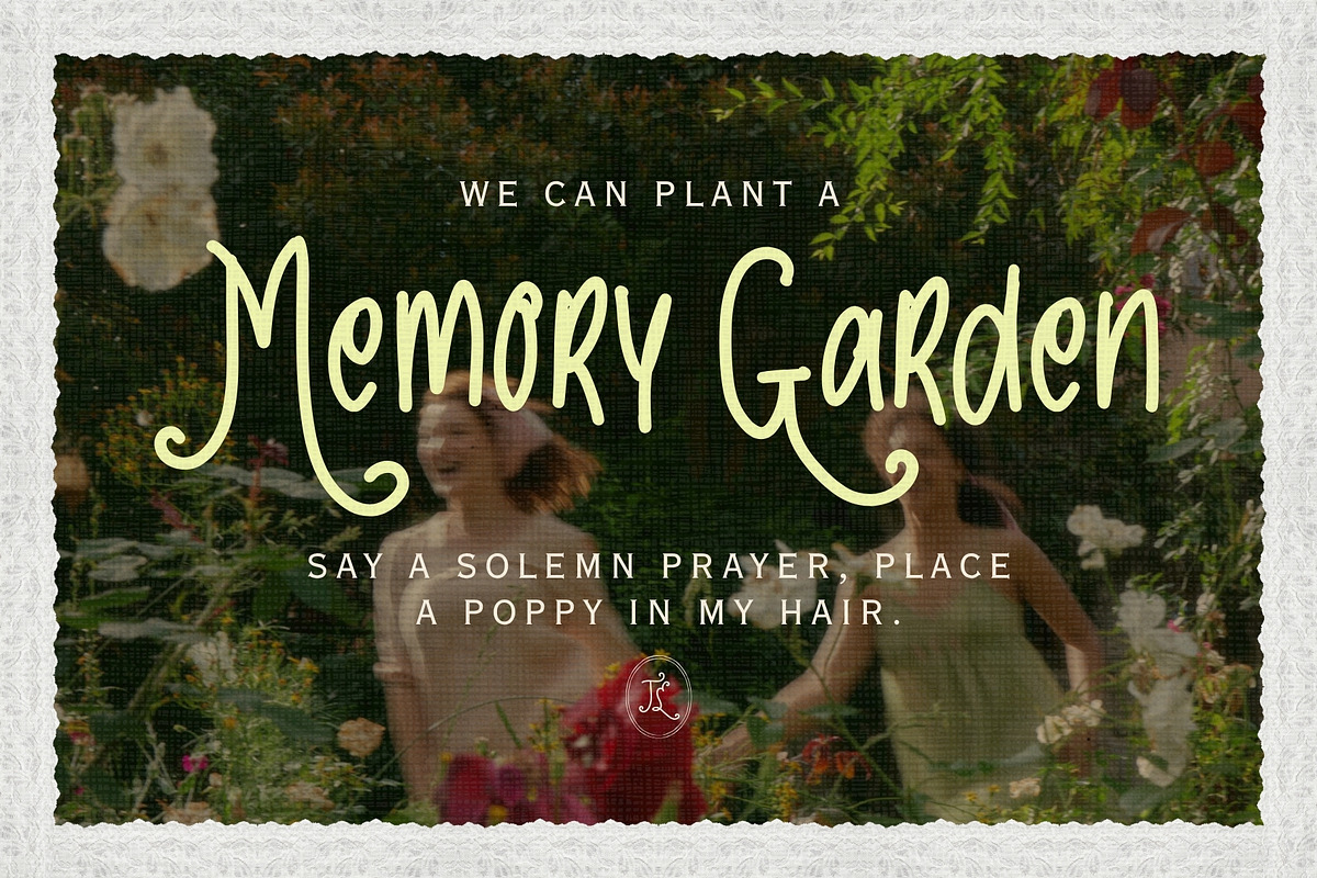 The Graceful Party Handwriting, a Handwritten Font by Sloulyfe (Photo 4 of 11)
