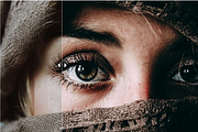 Lightroom Portait Presets (XMP+DNG), a Layer Style Add-On by yosscinematic (Thumbnail 7 of 20)
