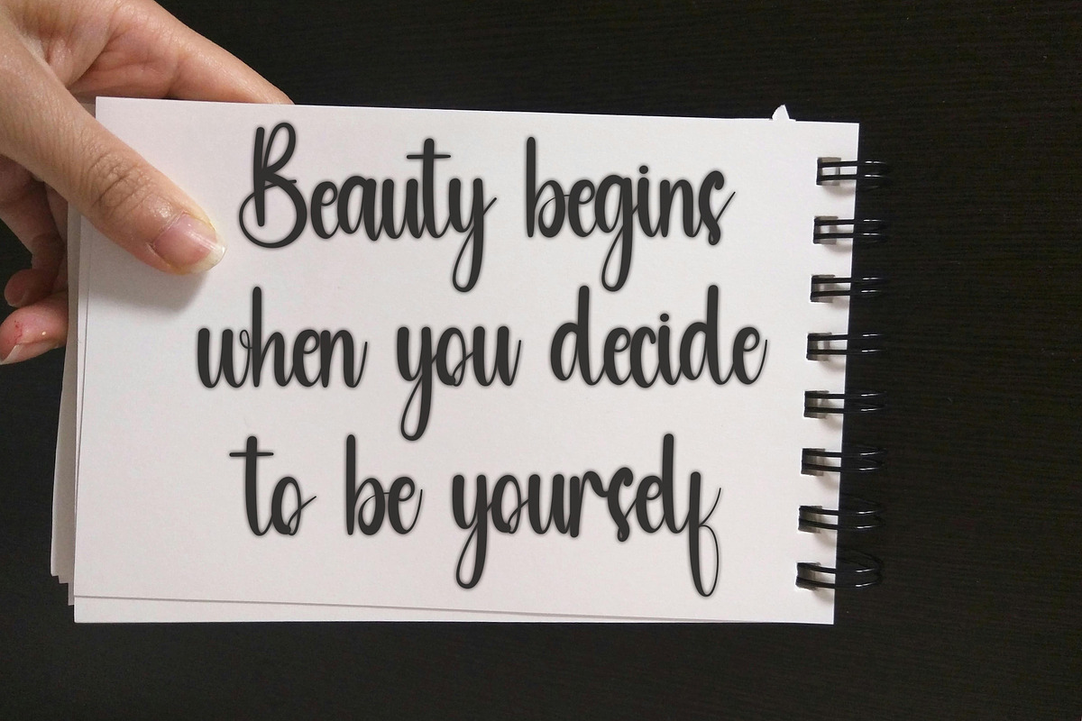 Sympathetic, a Handwritten Font by FreshTypeINK (Photo 5 of 6)