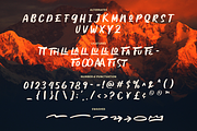 Emanule Display Casual, a Sans Serif Font by Creatype Studio (Thumbnail 7 of 10)