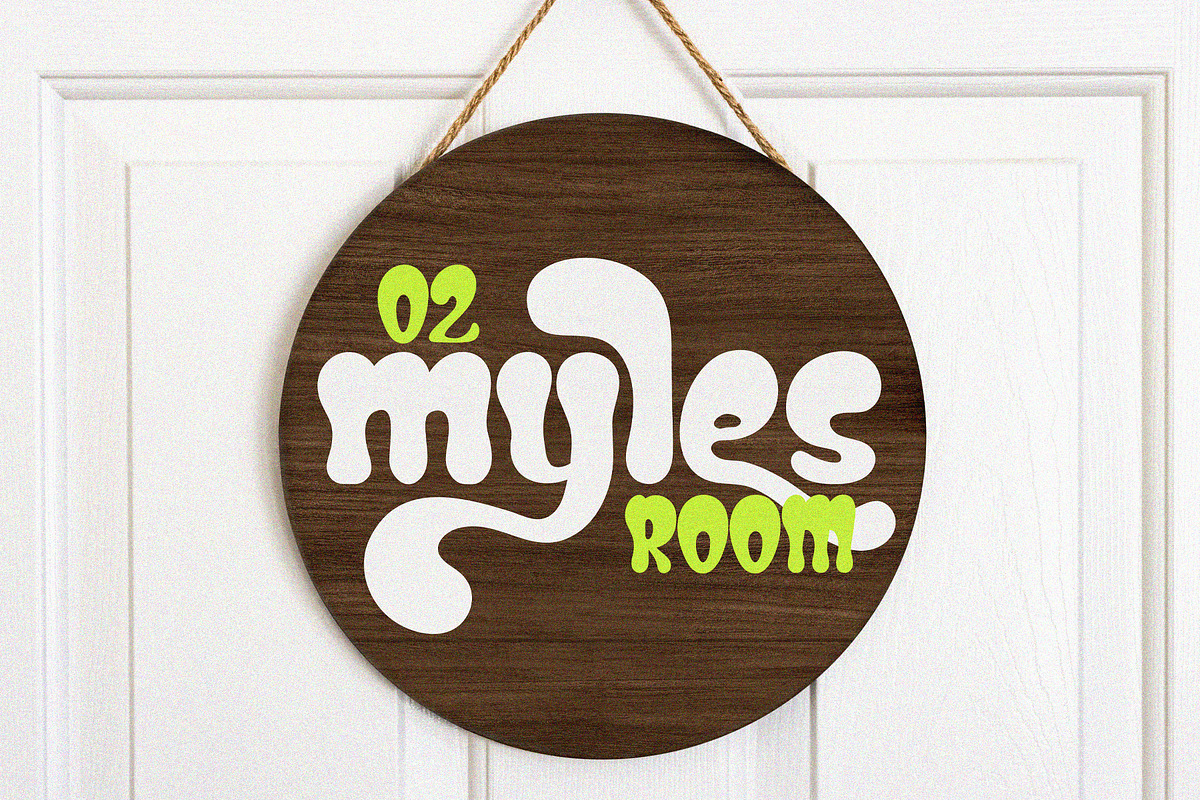 Retro Mine - Modern Vintage Font, a Font by Airotype (Photo 8 of 8)