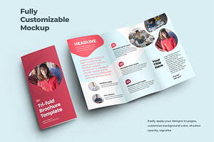 Mockups Leafleat DL Trifold Brochure