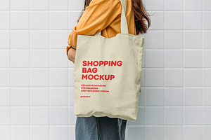 Cotton Shopping Bags Mockup