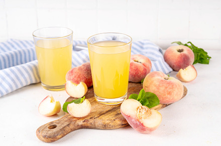 Flat chinese donuts fig peach juice