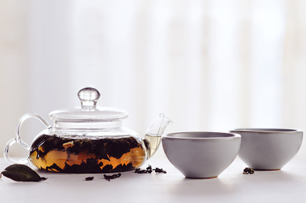 Black tea in a transparent teapot