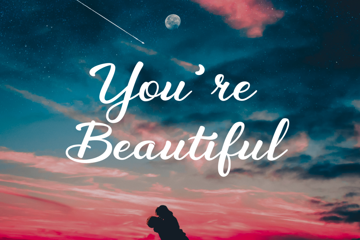 Daylight Moon - Fresh Script Font preview 5