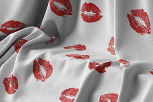 15 Seamless Lipstick Kisses Patterns