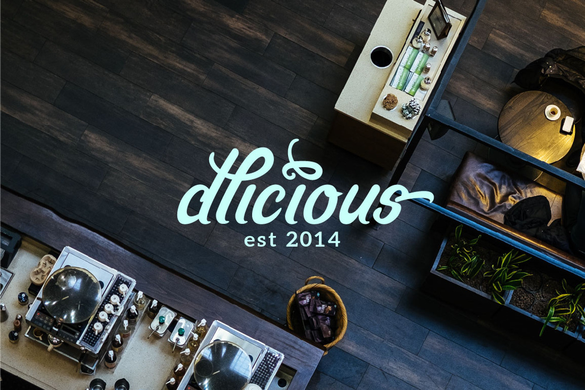 hello love - script font (+bonus) preview 5