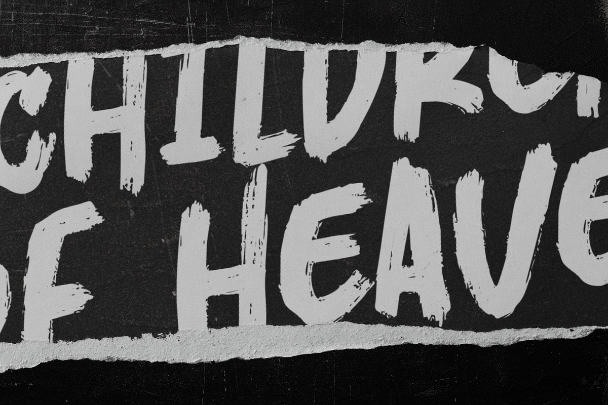 Crushky Brush Font, a Handwritten Font by Sronstudio (Photo 7 of 10)