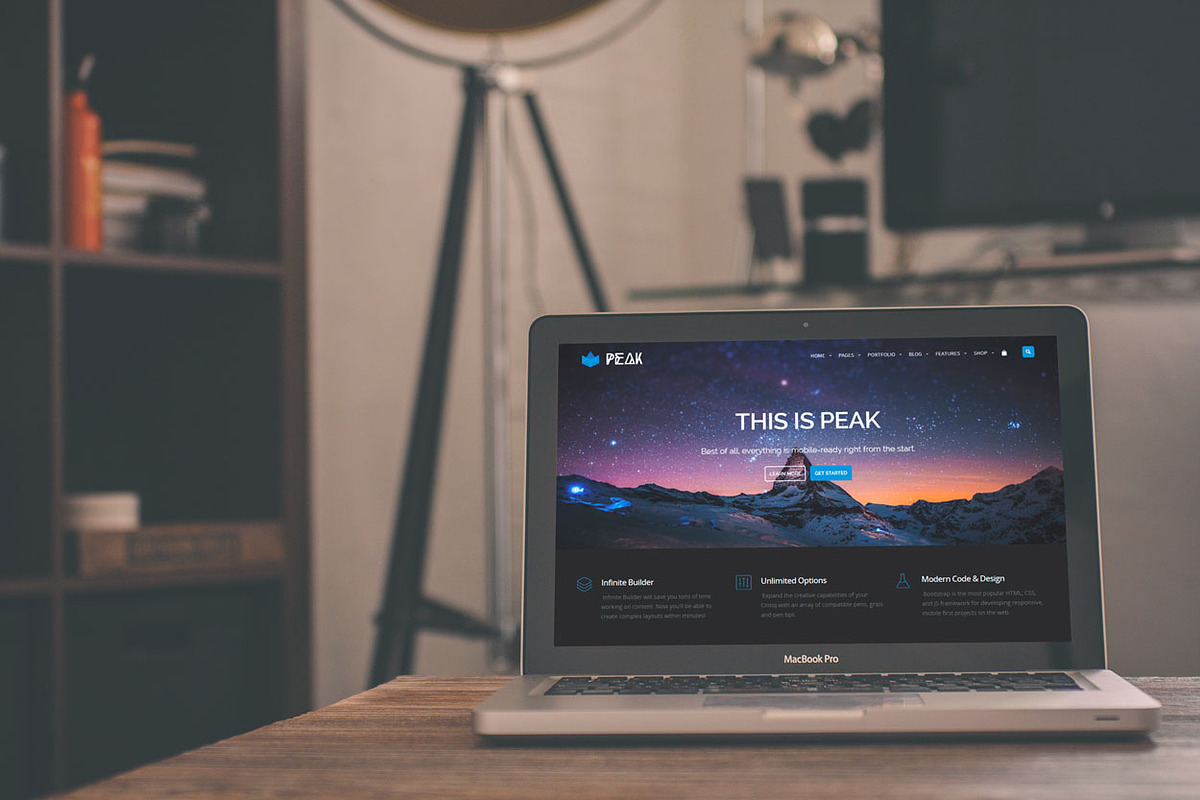 Peak Premium Agency WordPress Theme, a WordPress Template by Visualmodo (Photo 8 of 18)