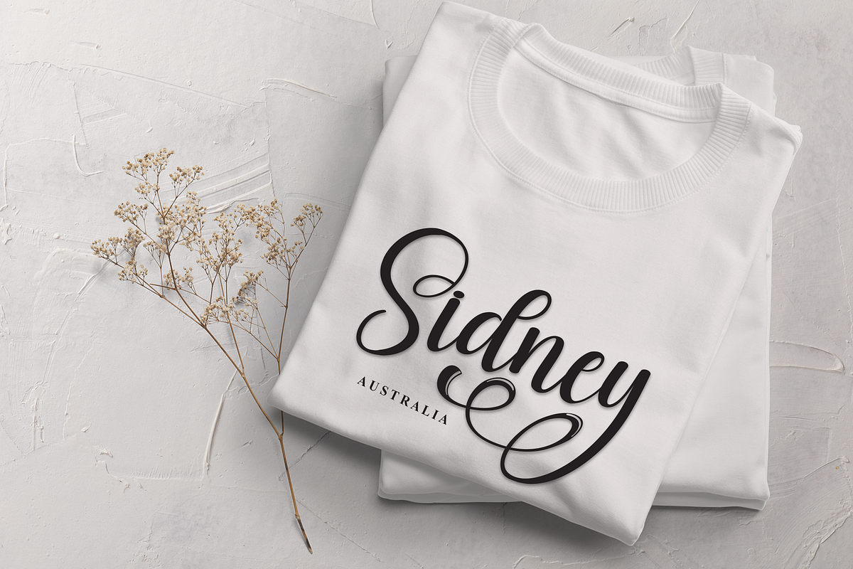 Bulky | Script Font, a Handwritten Font by Scratchones (Photo 4 of 9)