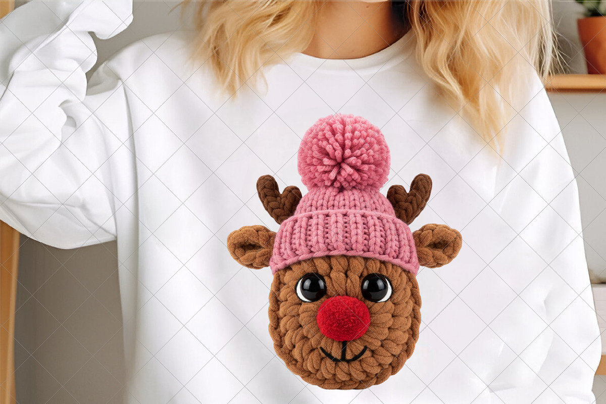 Crochet Faux Yarn Christmas Reindeer, an Illustration by SinaCreation (Photo 3 of 7)