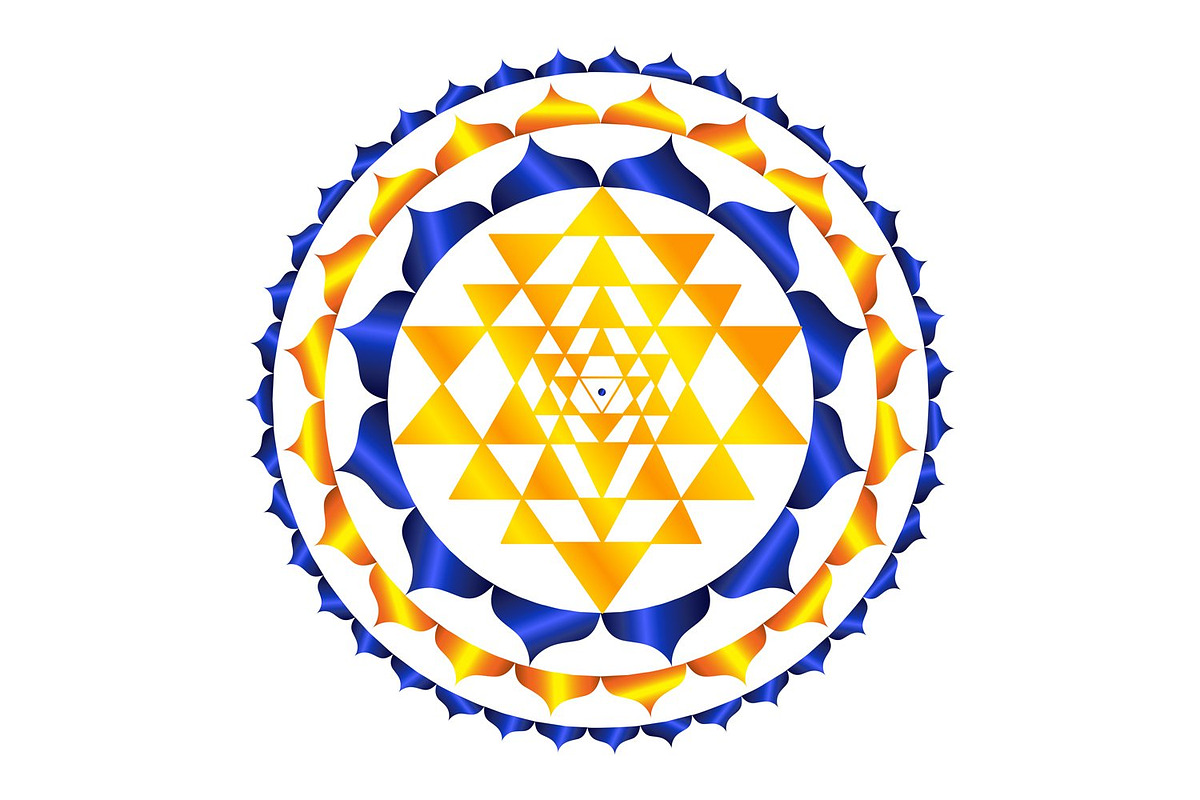 17 Sacred Indian Meditative Yantras, an Object Illustration by Kseniya-Omega (Photo 5 of 8)