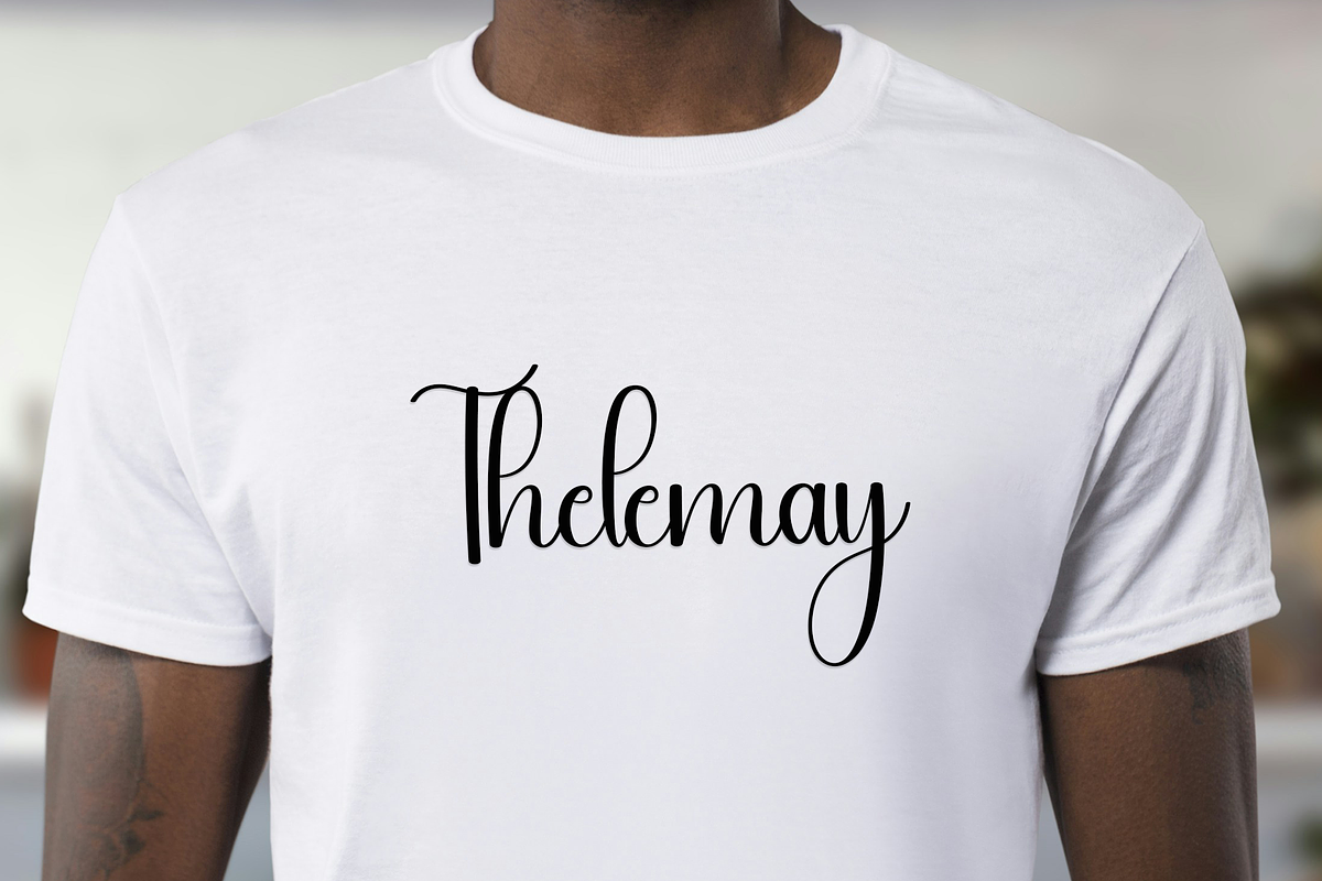 Santa Claus, a Script Font by FreshTypeINK (Photo 8 of 8)