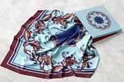 Art Nouveau Lily Garland Scarf, an Object Graphic by ilustrinna (Thumbnail 5 of 10)