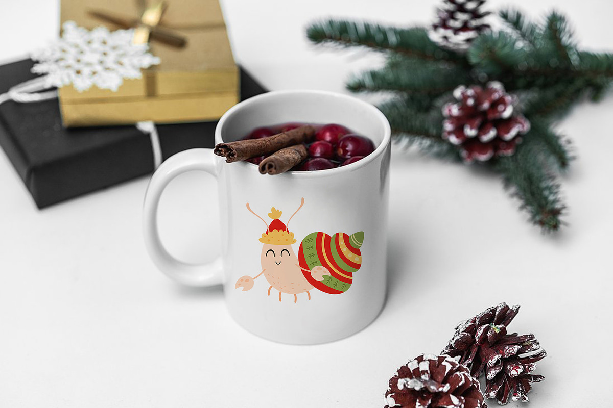 Christmas under the sea, an Animal Illustration by JulzaArt (Photo 5 of 6)