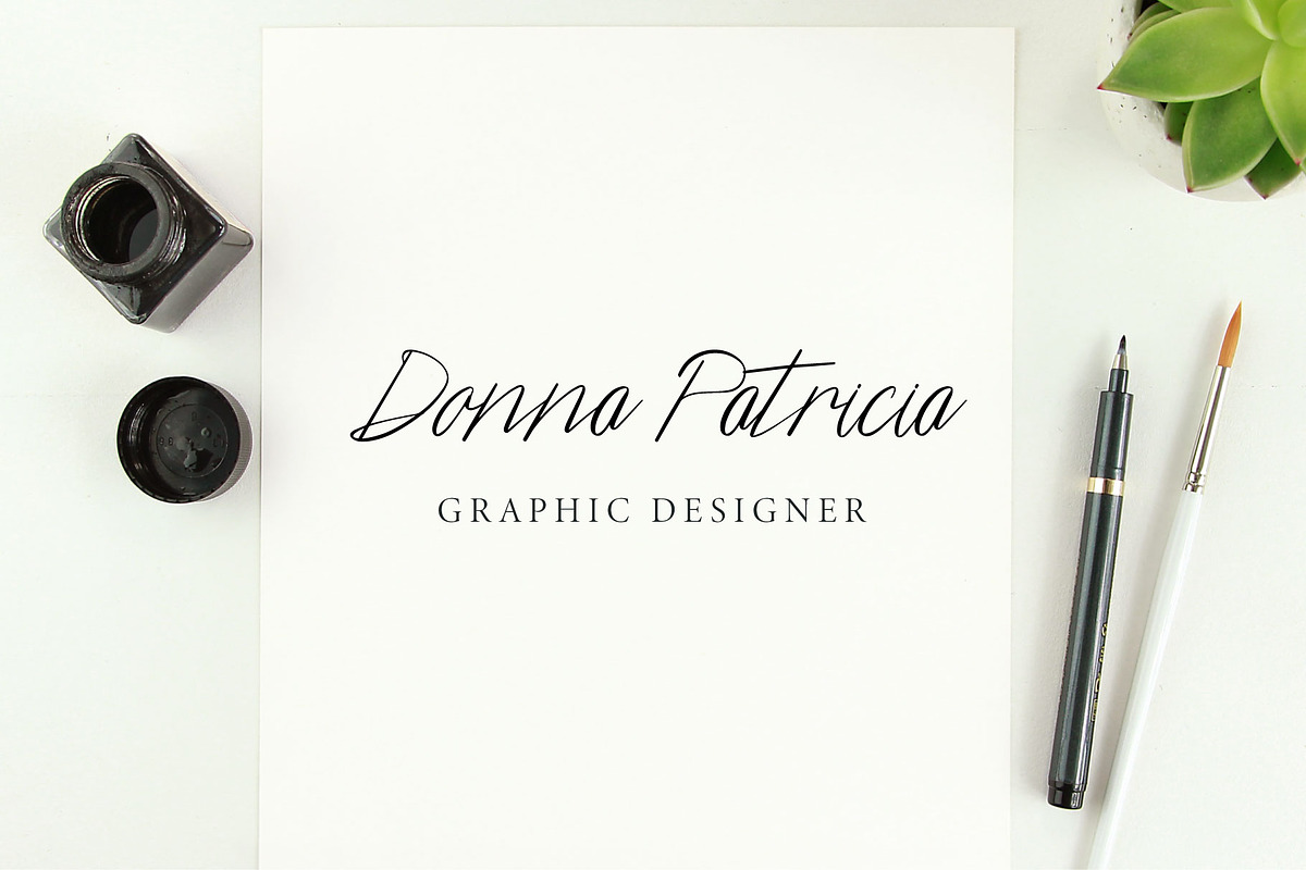 Henrietta - Signature Font preview 6