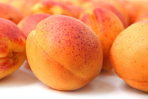 Fresh tasty apricots, a Photo by saiko3p