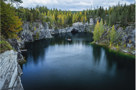Autumn colors in Marble canyon, a Nature Photo by Igor Tichonow