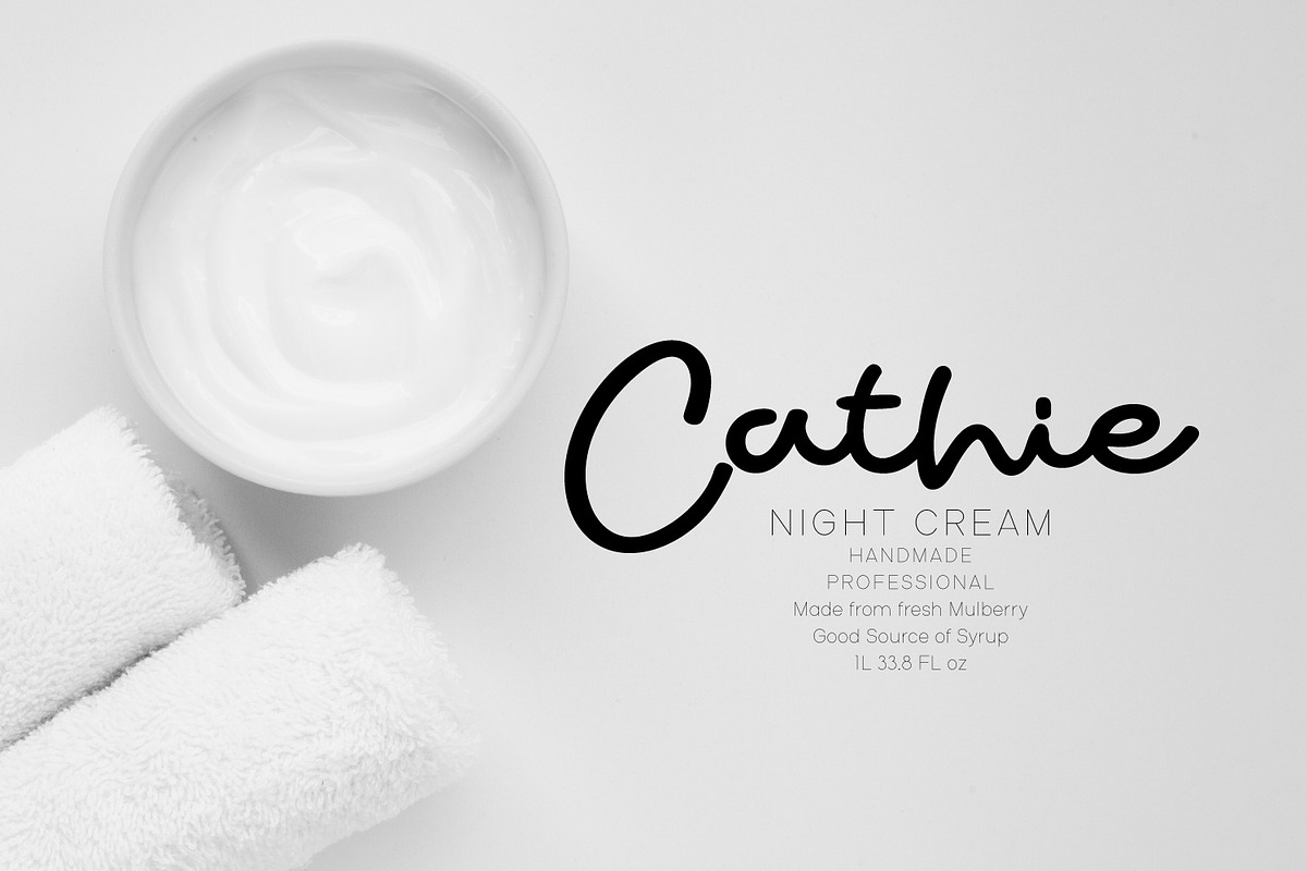 Pureline - Moniine Script, a Script Font by Cititype (Photo 9 of 11)