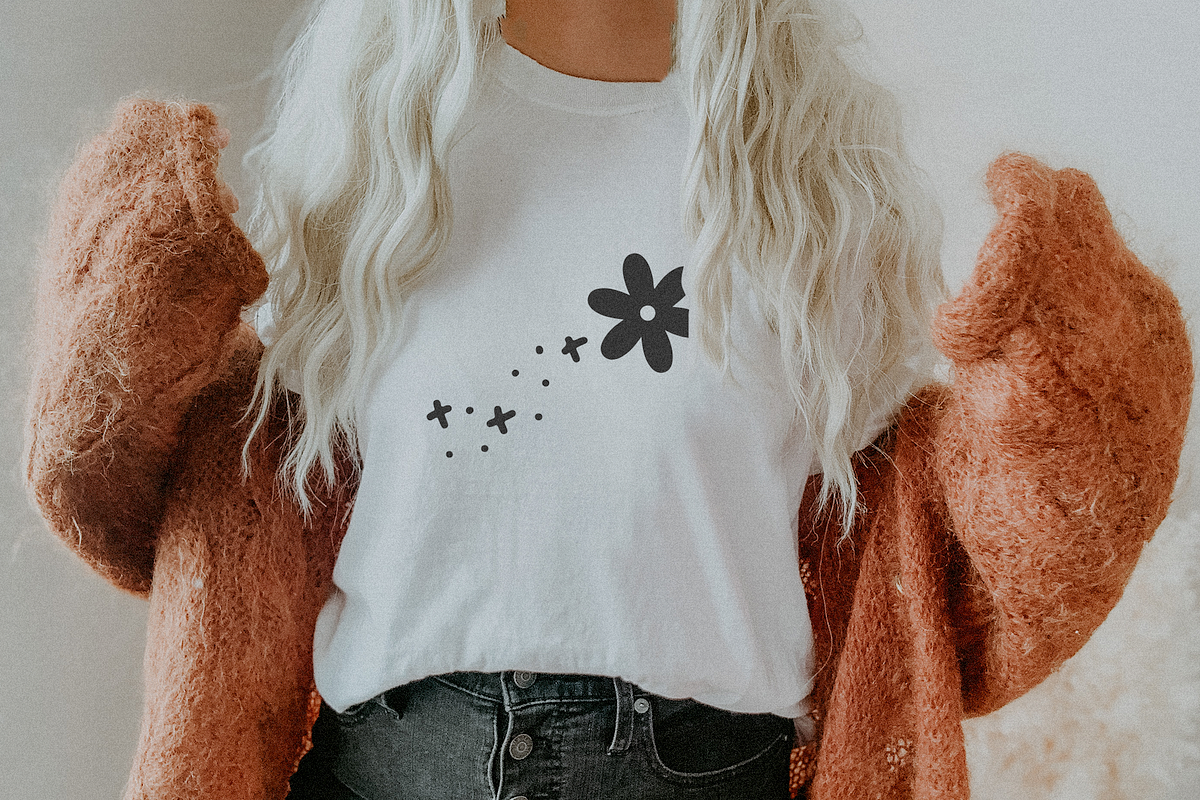 Smile | Handwritten Font with Extras, a Font by KA Designs (Photo 12 of 13)