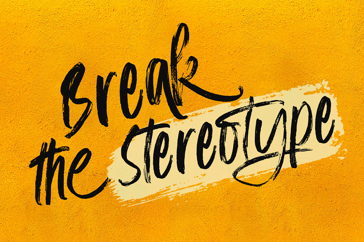 Artmash Font, a Handwritten Font by Graphue (Photo 9 of 9)