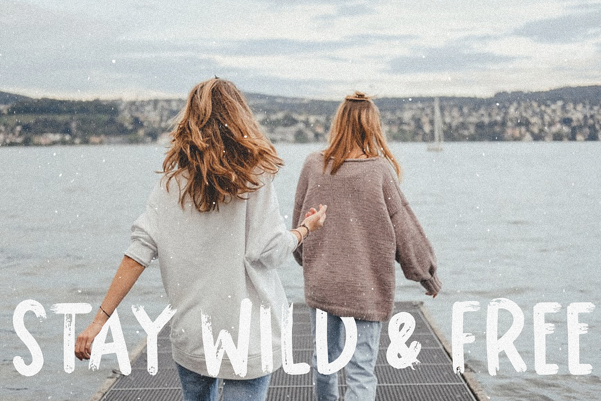 Dreamland | Handwritten Brush Font preview 7