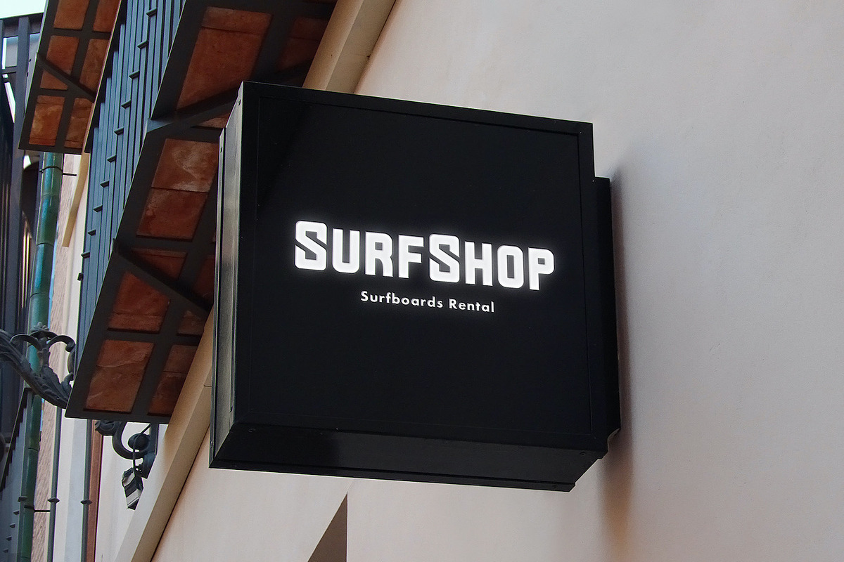 SUPER PUNCH - Futuristic Sans Font, a Sans Serif Font by StringLabs (Photo 10 of 14)