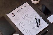 Resume/CV, a Resume Template by Aspect_Studio (Thumbnail 4 of 4)