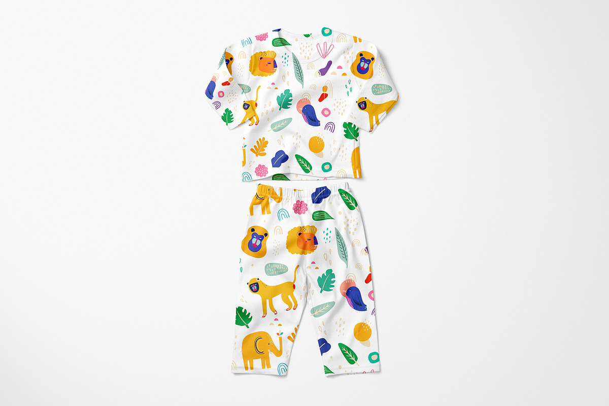 Childish collection, an Animal Illustration by MoleskoStudio (Photo 20 of 21)