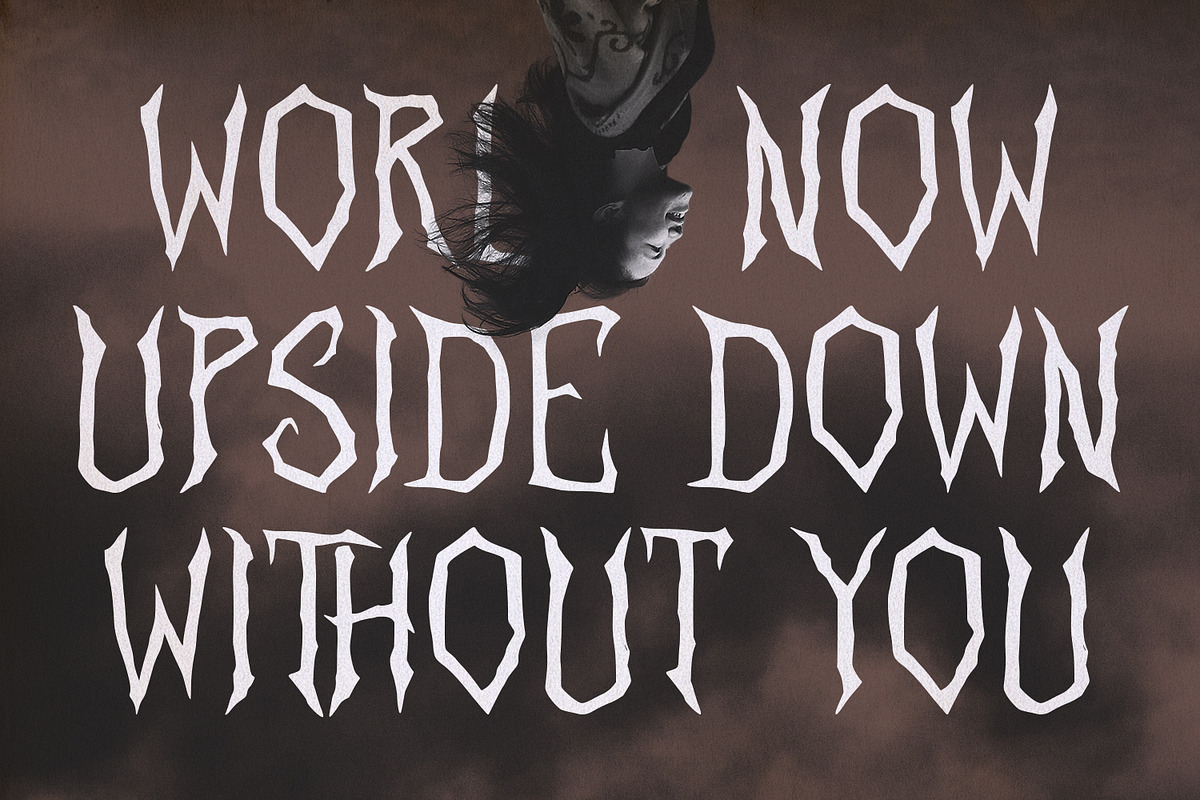 Kroxce Horror Display Font, a Handwritten Font by Maulana Creative (Photo 4 of 7)