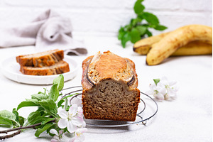 Banana bread or loaf cake, a Food & Drink Photo by Yulia Furman